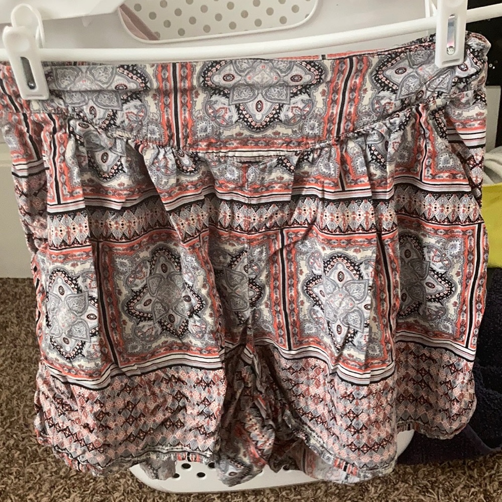 Brand one5one  super cute shorts with POCKETS!
